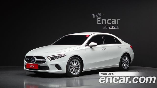 Mercedes-Benz A-Class A220, фото 1 из 4