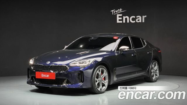Kia Stinger 2.0 Turbo 2WD, фото 1 из 4