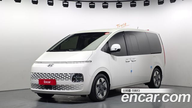 Hyundai Staria L3.5 9 мест, фото 1 из 4