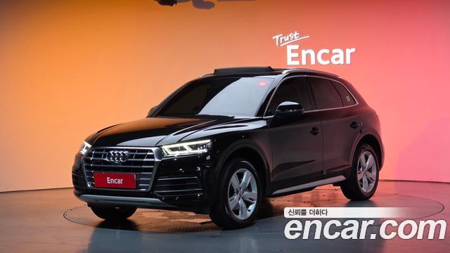 Audi Q5 45 TFSI Premium, фото 1 из 4