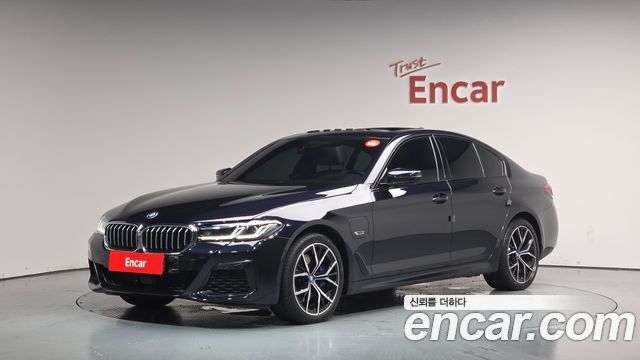 BMW 5-Series 530e M, фото 1 из 4