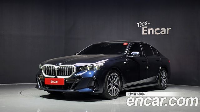 BMW 5-Series 523d M, фото 1 из 4