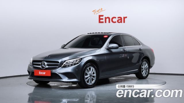 Mercedes-Benz C-Class C200, фото 1 из 4