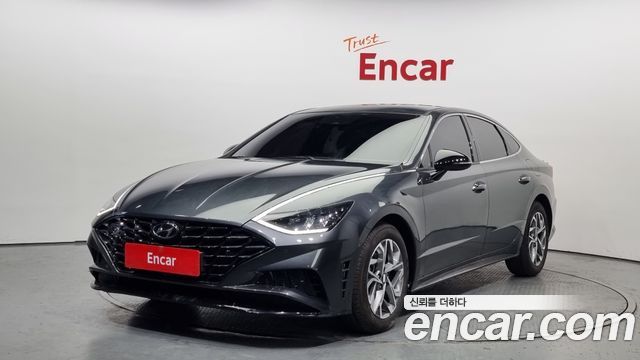 Hyundai Sonata 2.0, фото 1 из 4