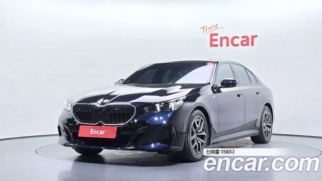 BMW 5-Series 520i M, фото 1 из 4