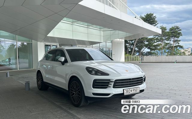 Porsche Cayenne 3.0, фото 1 из 4