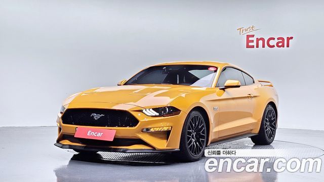 Ford Mustang GT, фото 1 из 4