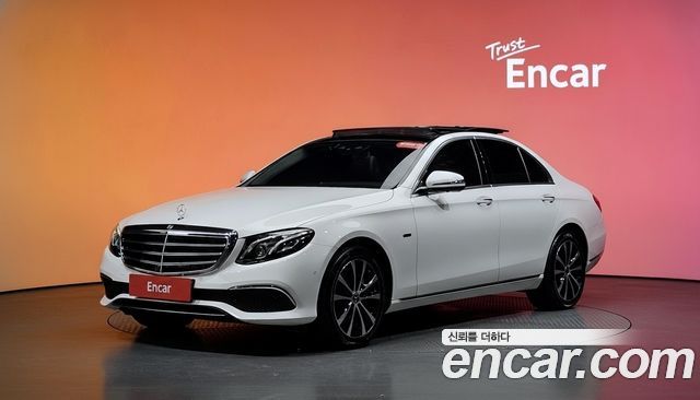 Mercedes-Benz E-Class E300e Exclusive, фото 1 из 4