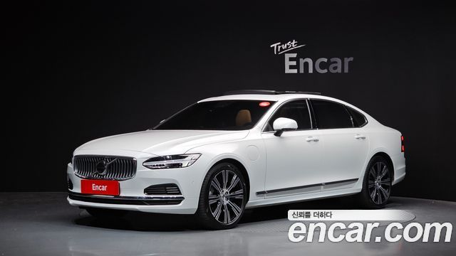 Volvo S90 T8 AWD, фото 1 из 4