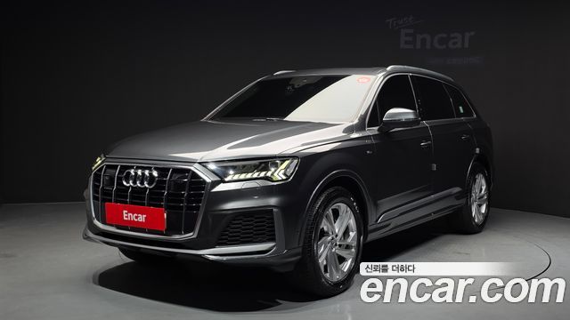 Audi Q7 45 TDI Premium, фото 1 из 4