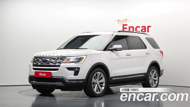 Ford Explorer 2.3 Limited 4WD, фото 1 из 4
