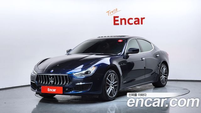 Maserati Ghibli 3.0, фото 1 из 4
