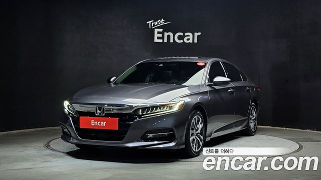 Honda Accord 2.0, фото 1 из 4