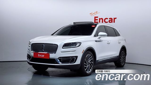 Lincoln Nautilus 2.7 AWD, фото 1 из 4