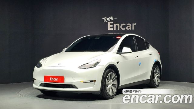 Tesla Model Y AWD, фото 1 из 4