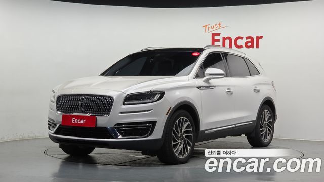 Lincoln Nautilus 2.7 AWD, фото 1 из 4