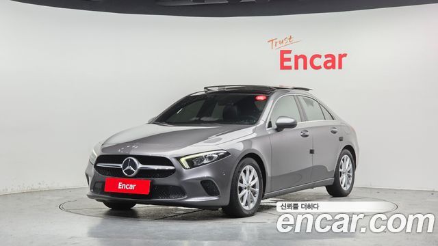 Mercedes-Benz A-Class A220, фото 1 из 4