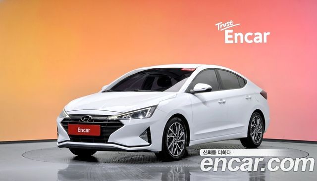 Hyundai AVANTE 1.6, фото 1 из 4