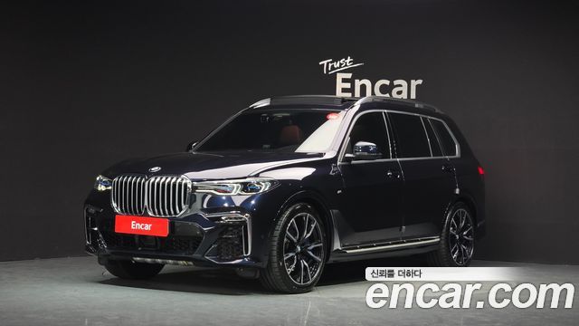 BMW X7 xDrive 40i M 6 мест, фото 1 из 4