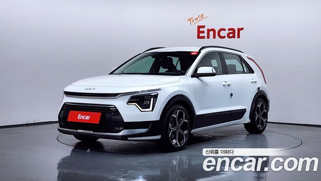 Kia Niro Signature, фото 1 из 4
