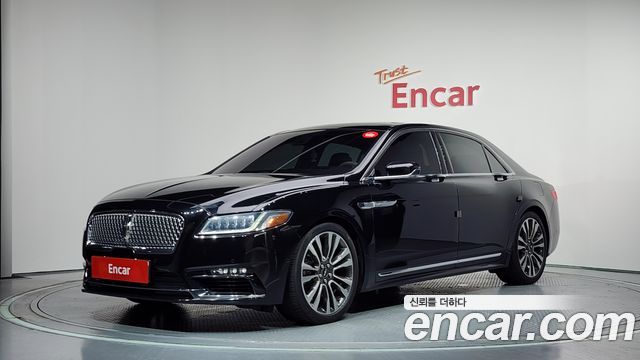 Lincoln Continental 3.0 AWD, фото 1 из 4
