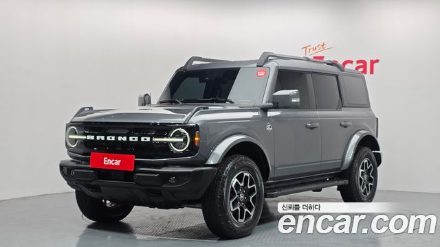 Ford Bronco 2.7, фото 1 из 4