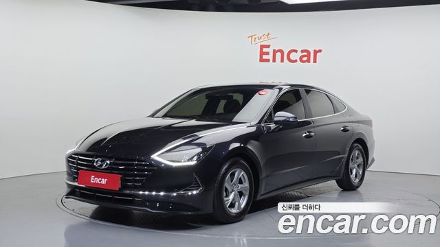 Hyundai Sonata 2.0, фото 1 из 4